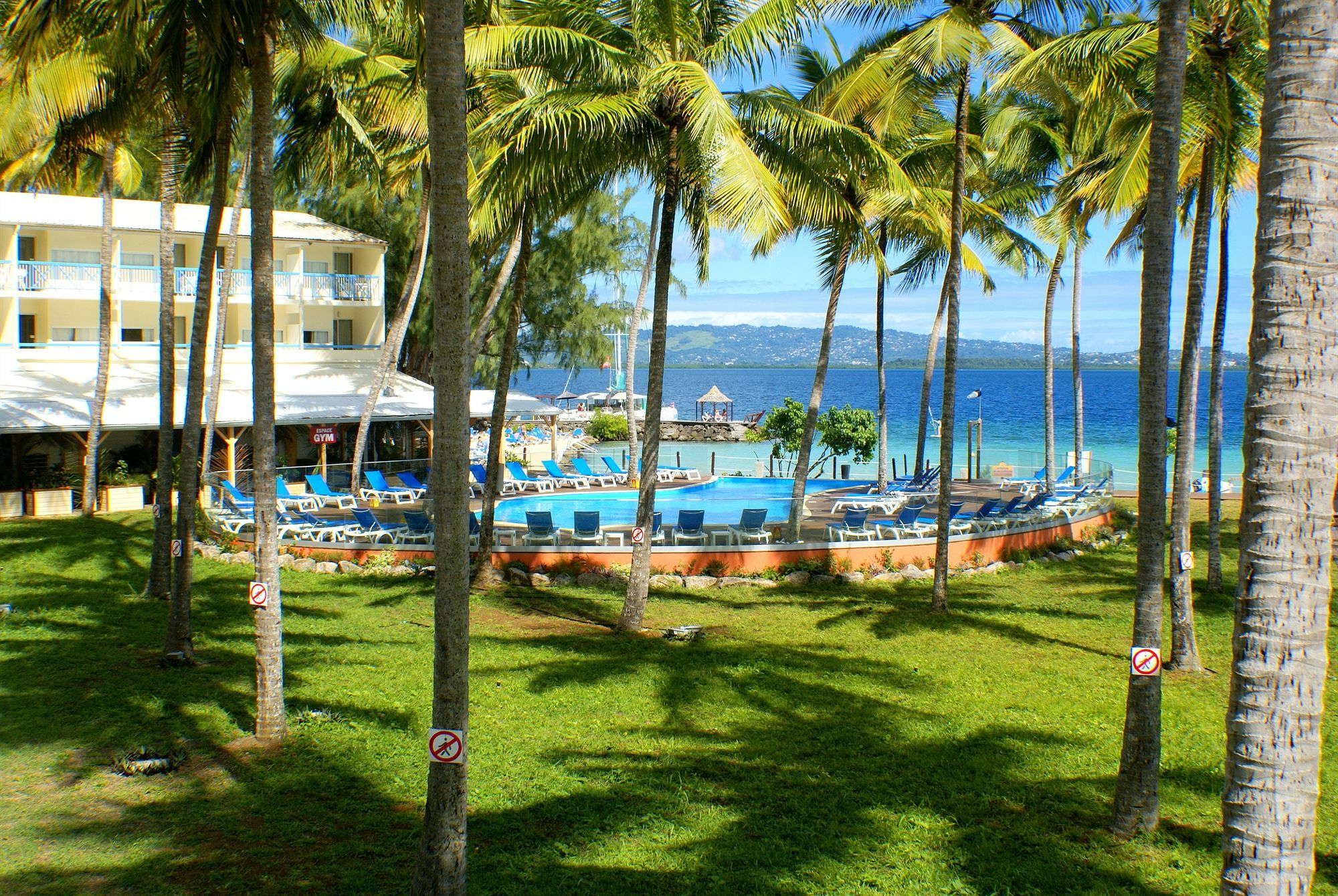 Carayou Hotel & Spa Les Trois-Ilets Exterior photo